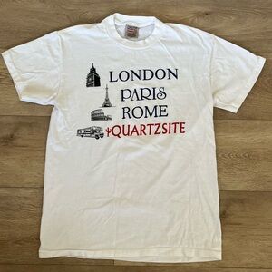 NWOT Quartzsite T-Shirt M